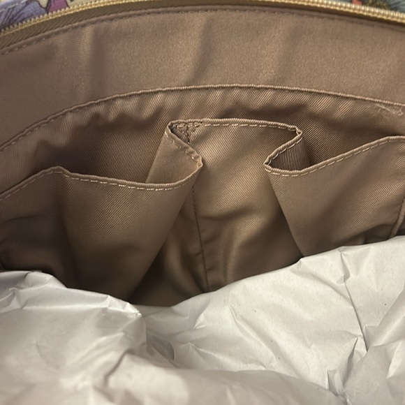 sakroots “art for a cause” shoulder bag - Picture 6 of 9